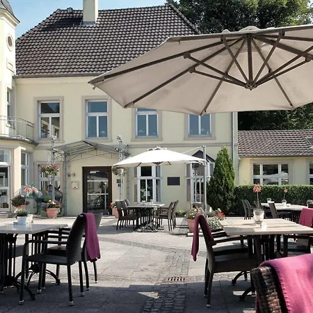فندق Haus Duden 4*